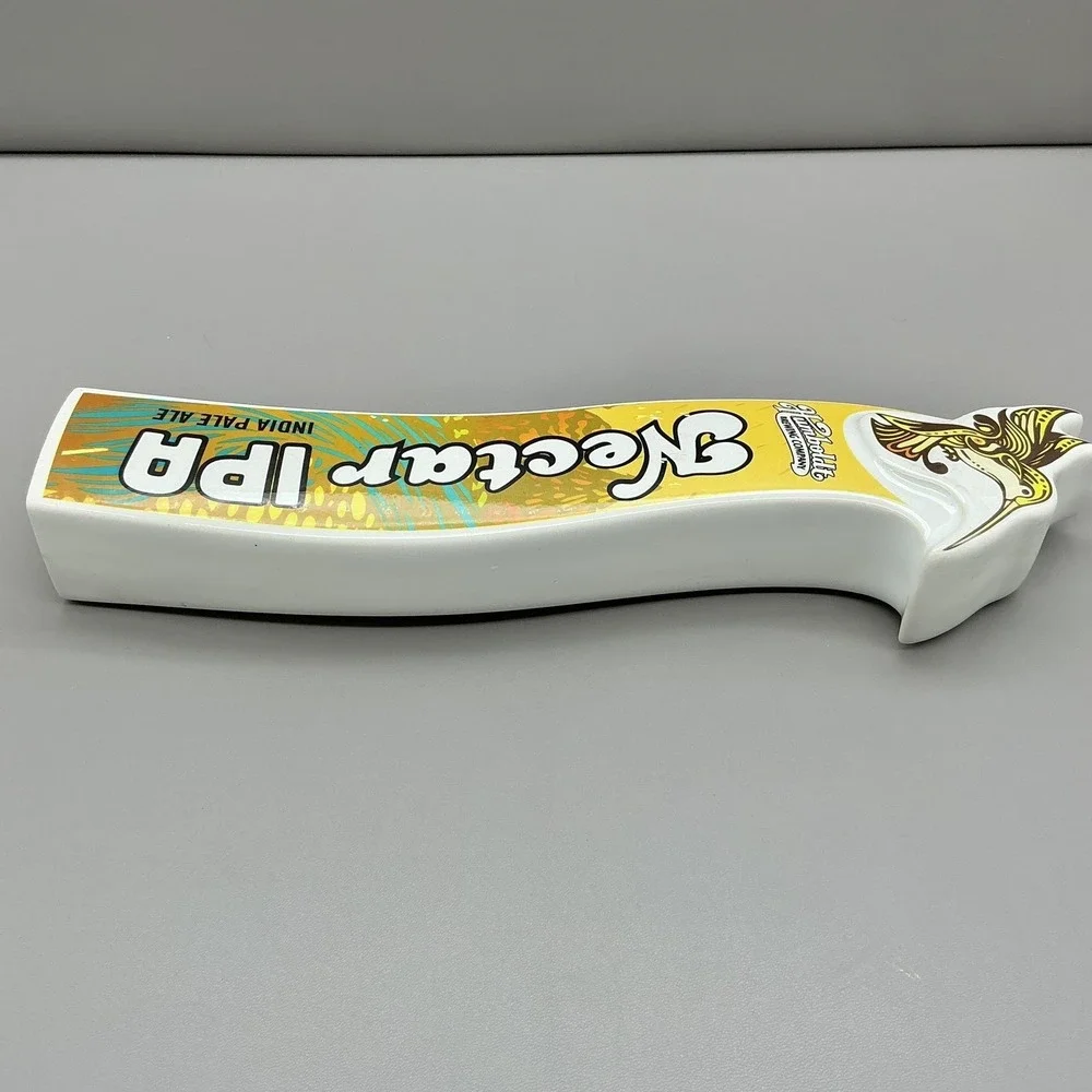 Humboldt Brewing Nectar IPA Beer Tap Handle White Yellow Hummingbird Bar Canada